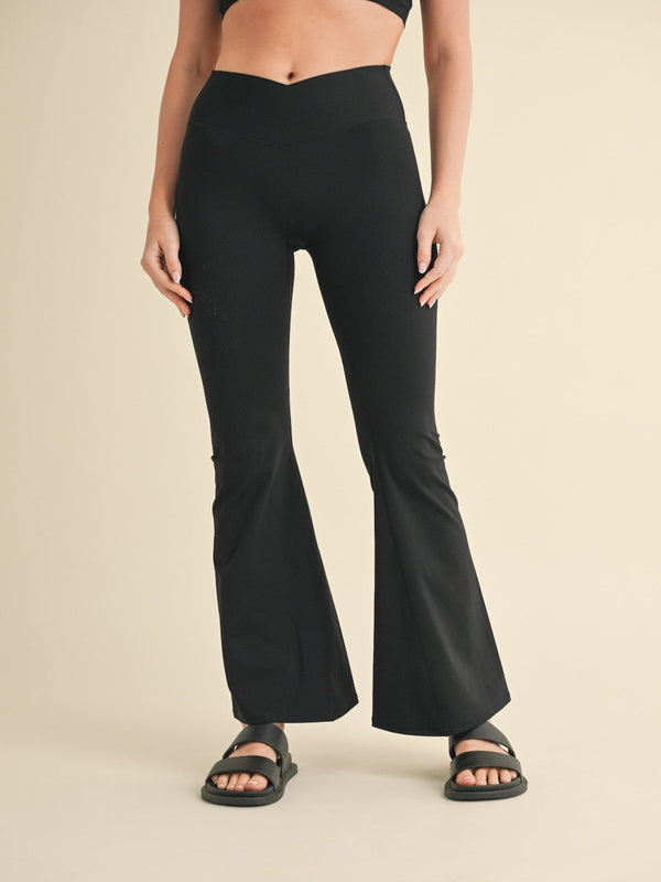 Essential High Waist Flare Leggings - Black