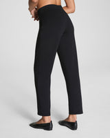 Spanx Airessentials Slim Straight Pant - Very Black