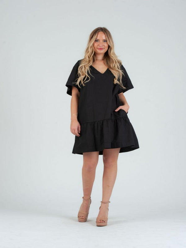 Pretty In Poplin Dress - Black